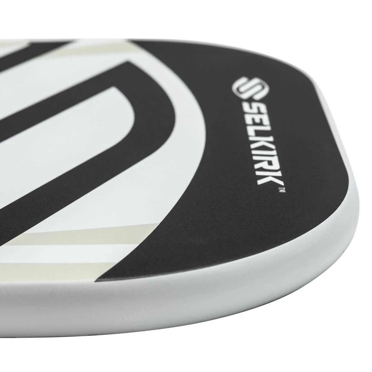 Selkirk VANGUARD Power Air Epic Middleweight Carbon Fiber Pickleball Paddle 8 Selkirk VANGUARD Power Air Epic Middleweight Carbon Fiber Pickleball Paddle - Image 6